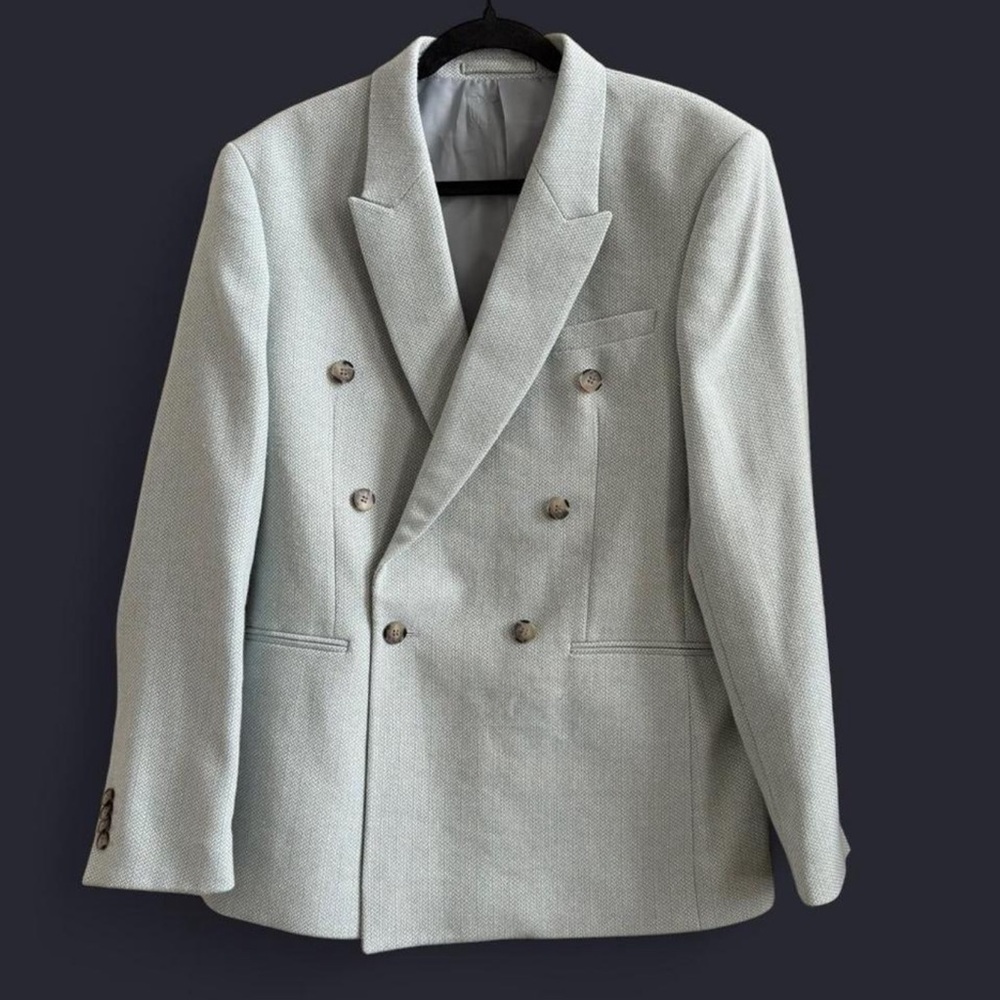 Classic Gray Double-Breasted Men's Blazer